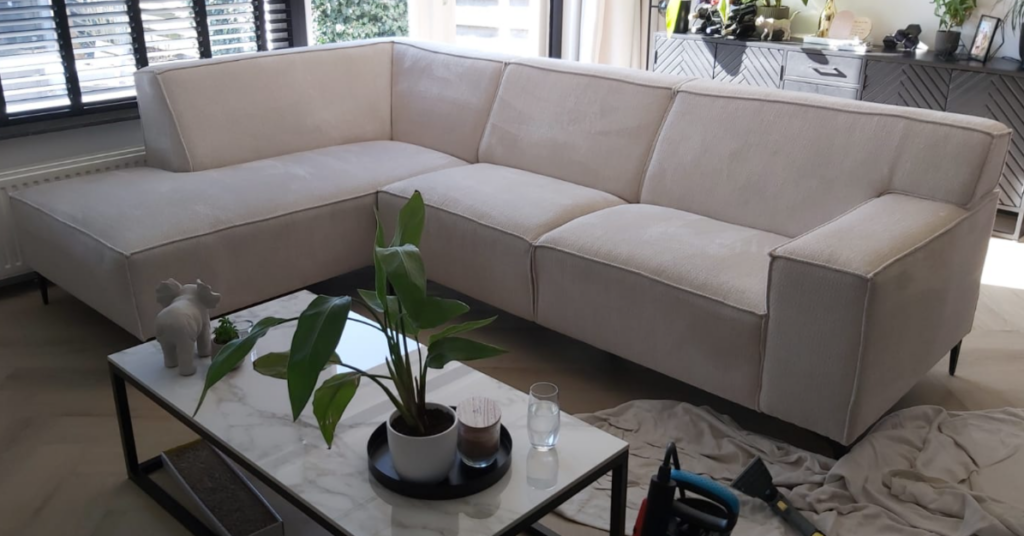 koffievlek bank verwijderd Breda