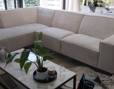 koffievlek bank verwijderd Breda