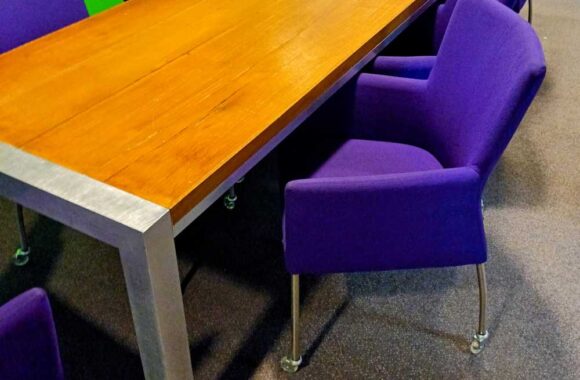 Bureaustoelen Laten Reinigen Geldermalsen Afbeelding 2