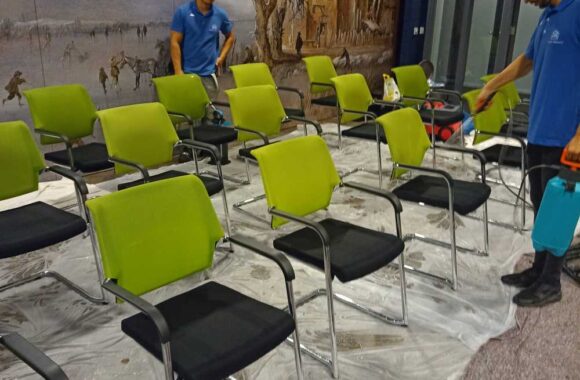 Goedkoop Bureau Stoelen Reinigen Nederland Afbeelding 12