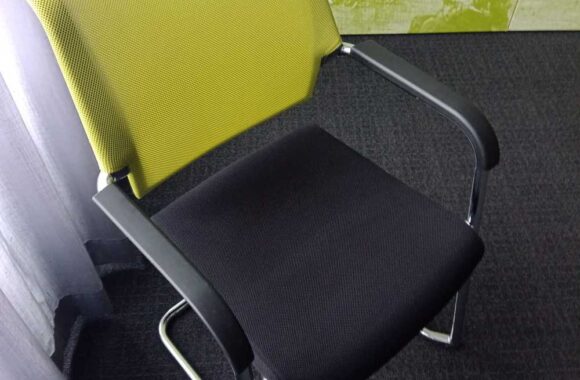 Goedkoop Bureau Stoelen Reinigen Nederland Afbeelding 3