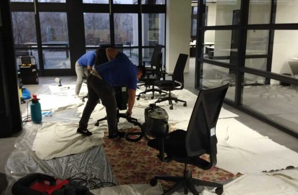 Kantoorstoelen En Kantinestoelen Reinigen Breda Afbeelding 1