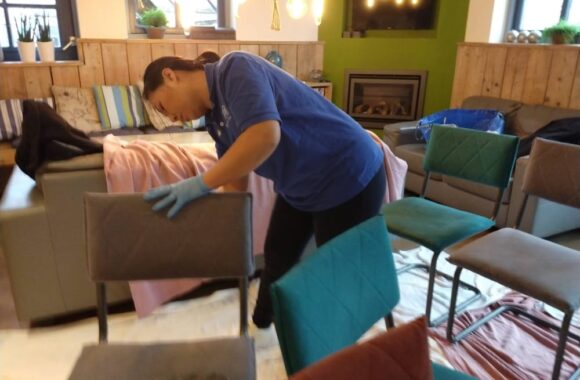 meubelreiniging-stoelen-bank-vakantieboerderij-olpoda-beneden-leeuwen-ref022022-3