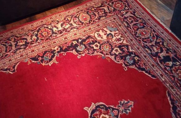 Vloerkleed reinigen Delft – dieptereiniging door Mobiele Cleaners